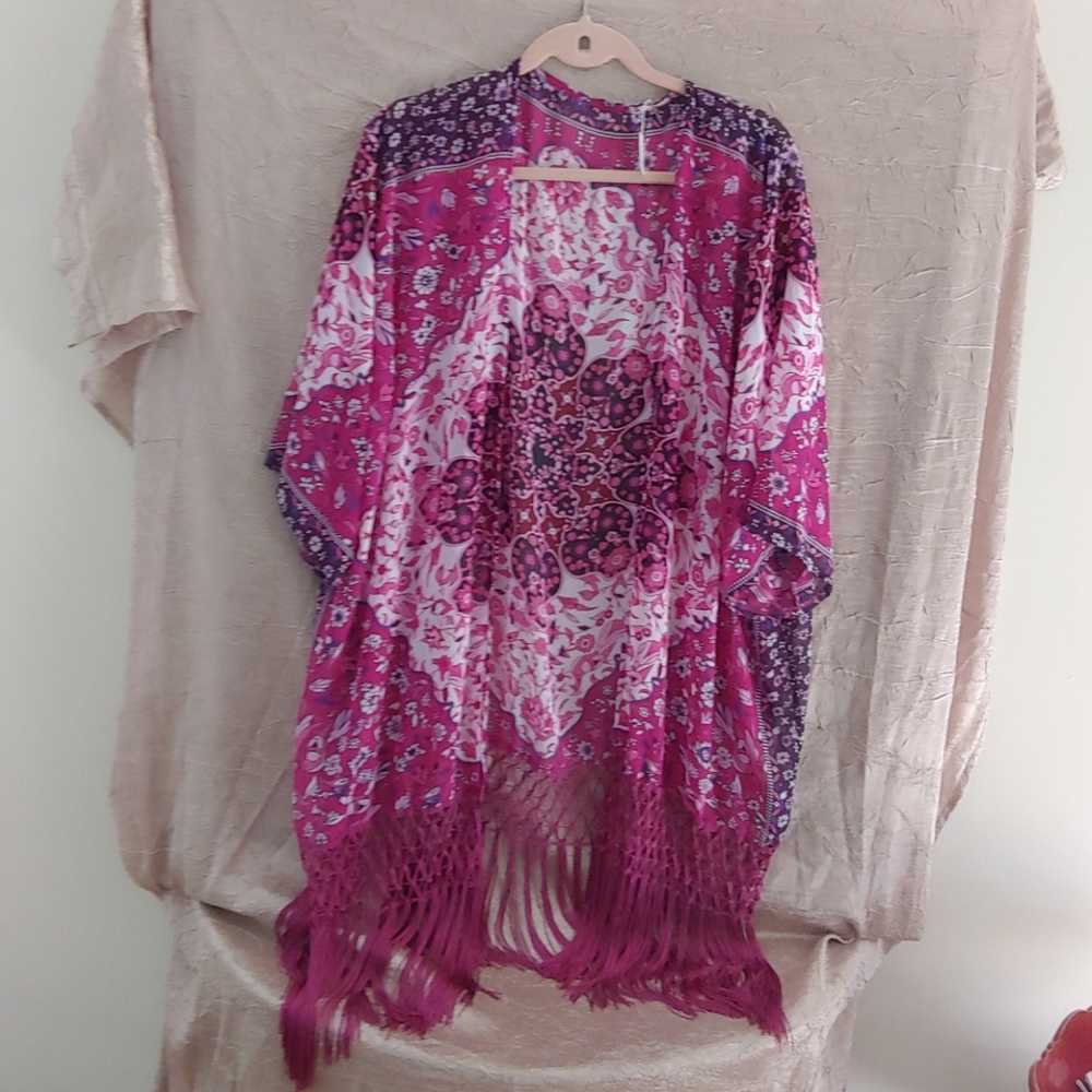 Cover up or shawl